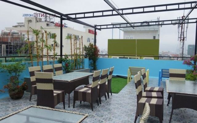 Funtastic Beach Hostel