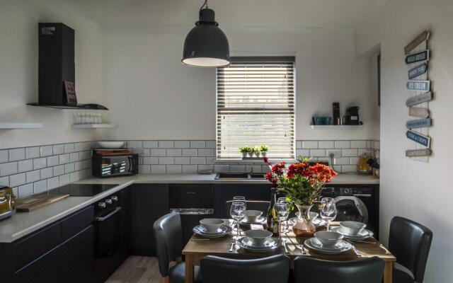 Ivydene - 3 Bedroom Holiday Home - Tenby
