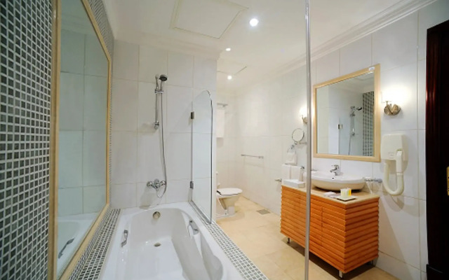 Le Royal Hotel