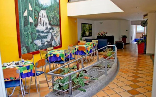 Hotel Castillo Real