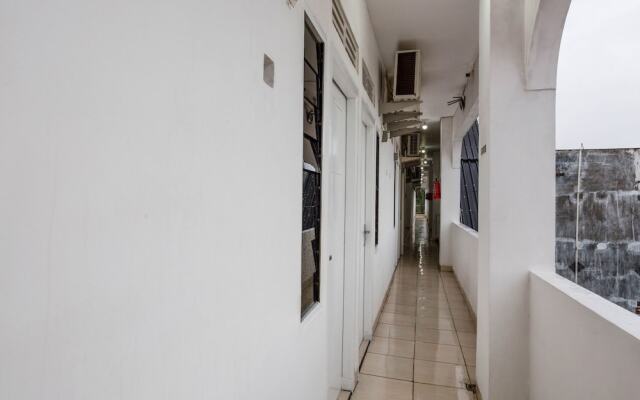 Alex Hostel by OYO Rooms