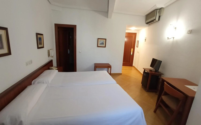 Hotel ELE Acueducto