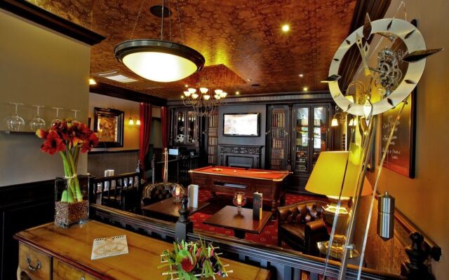 Plaza Madeleine Hotel & Spa