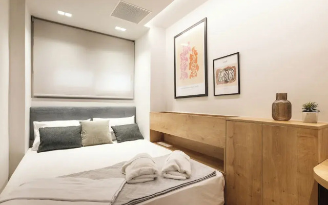 Exceptional Acropolis Suite by Cloudkeys