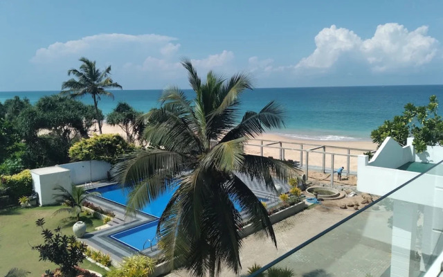 Sea Breeze Hotel Ambalangoda