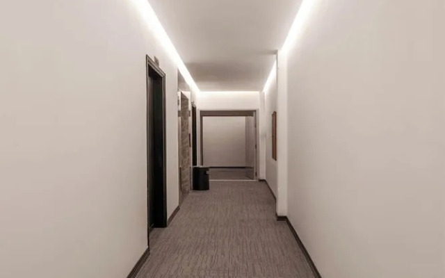 Kly Luxury Hotel