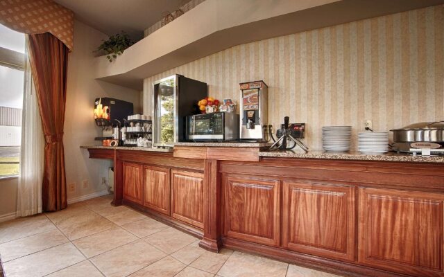 Best Western Salbasgeon Inn & Suites