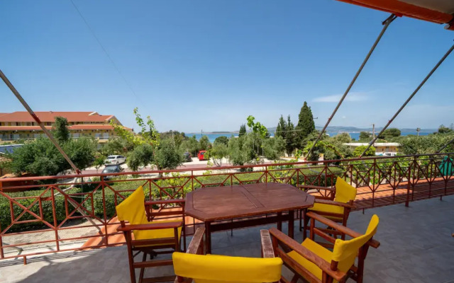 Lorenzo House Apartments