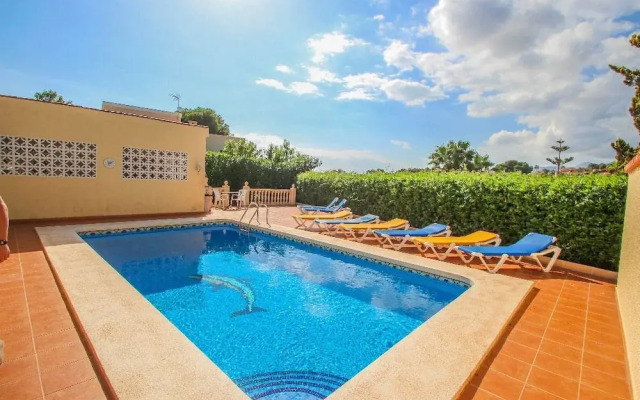 Simon - Pretty Holiday Property with Private Pool in Benissa