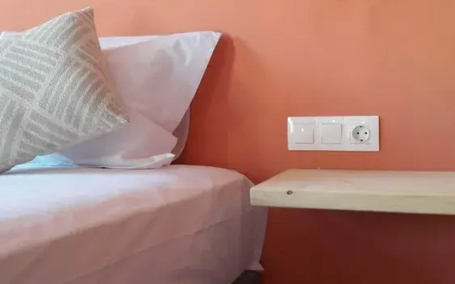 Under The Palm Tree Boutique Studios