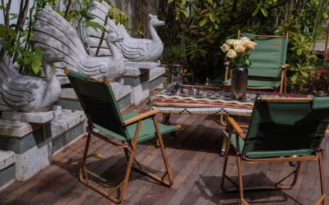 Yuxi Jianting Homestay Hotel