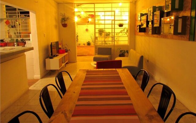 Hostal El Aguacate