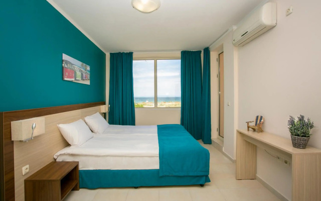 Hacienda Beach Resort