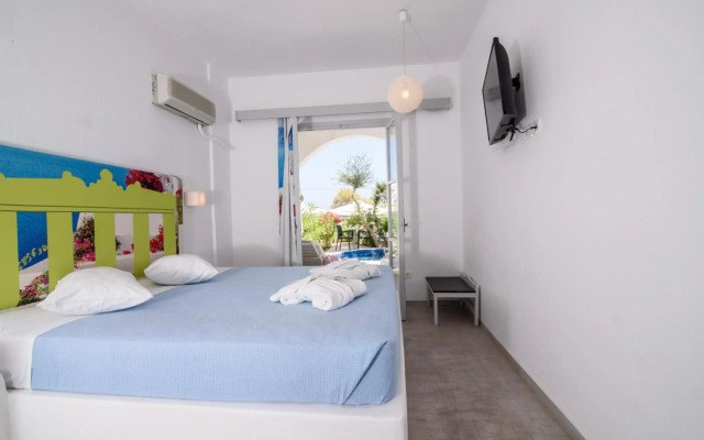 RK Beach Hotel
