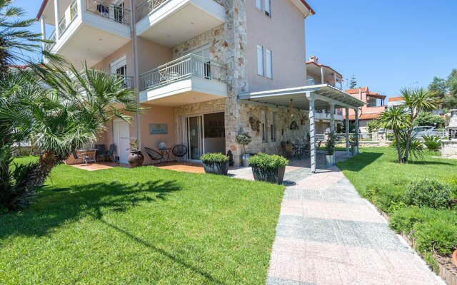 Danae Comfort Living