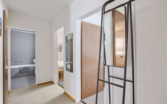 Triangel A Freund/Tryba