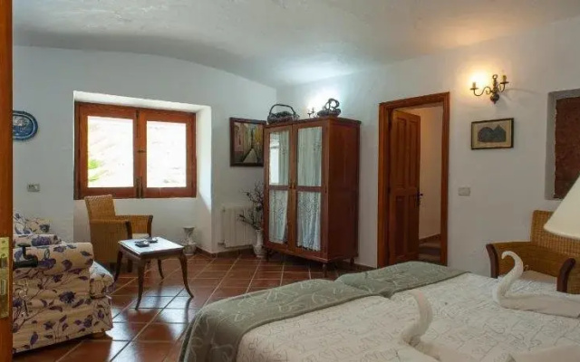 Casa-Cueva El Pastor