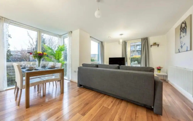 2 Bed-sleeps 6-free Parking-gym-terrace