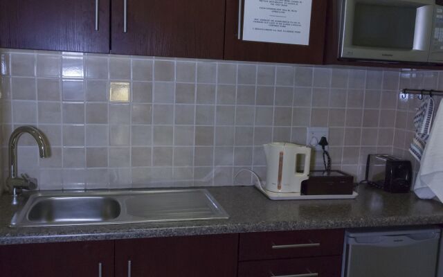 Bayswater Lodge