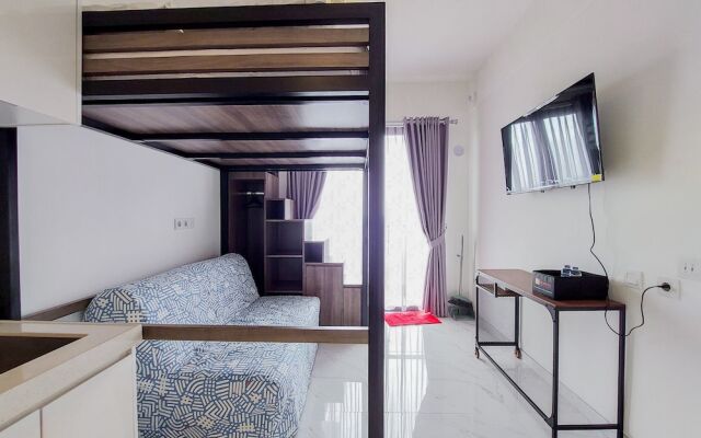 Warm And Cozy Studio Sky House Bsd Apartment