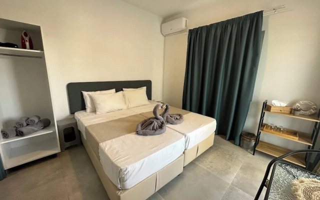 Sun Plaza Suites - Adults Only