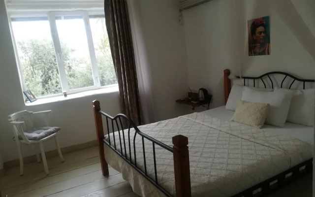 Alacati Frida Butik Otel