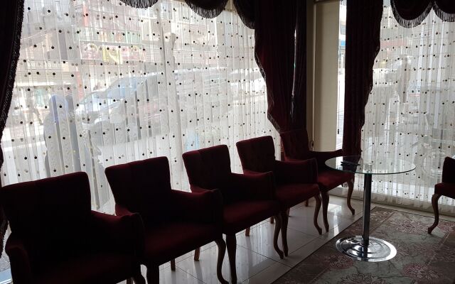Can Hotel