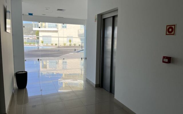 Cliffs Apartment - Astonishing bay view