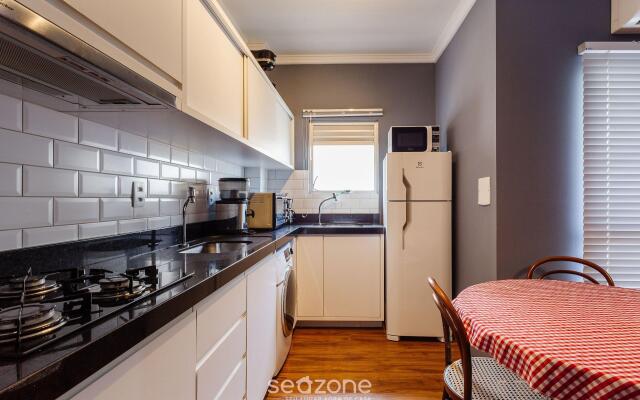 Apto 300m da praia Cachoeira do Bom Jesus CBJ3024