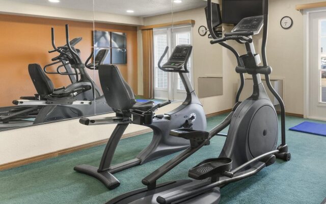 Travelodge Suites by Wyndham New Glasgow