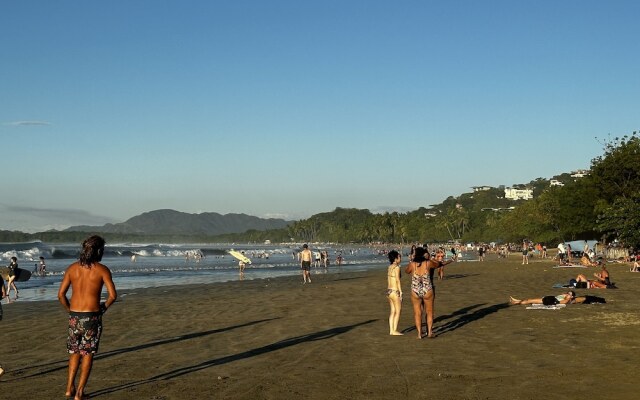 Peaceful Apartment in Tamarindo, 50m to the Beach