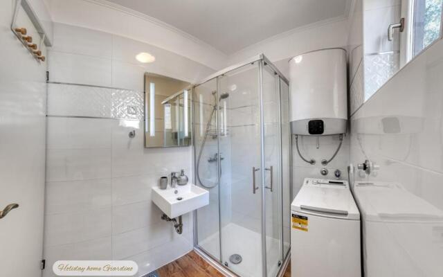 Holiday Home Giardino Marino
