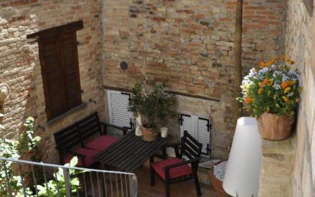 B&B Albornoz