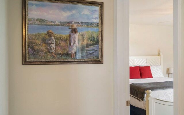 The Rockford Escape - Holiday Hills Branson - Golf Resort - Outdoor Pools