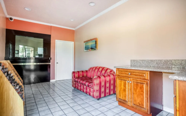 Heritage Inn