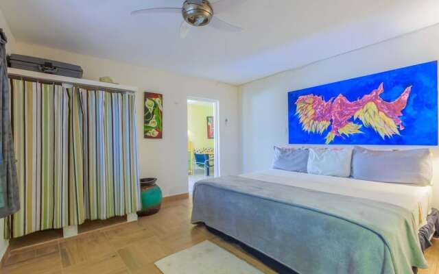 Esperanza Downstairs by Skyrun