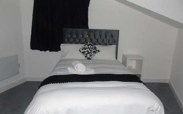 Lovely 1-bed Apartment in Bolton
