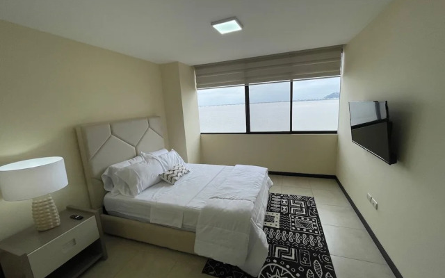 Santa Ana Guayaquil Lux Coliving Ecuador