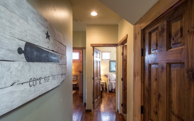 Shepherds Lodge by RedAwning