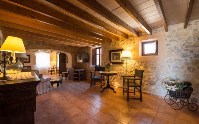 Hotel Rural Can Feliu