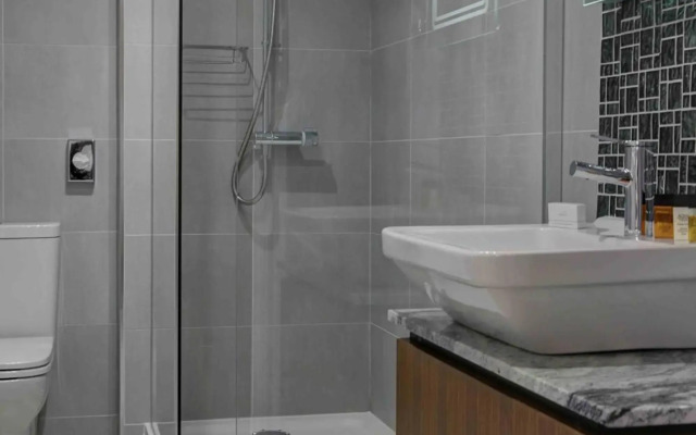 Best Western Plus Croft Hotel