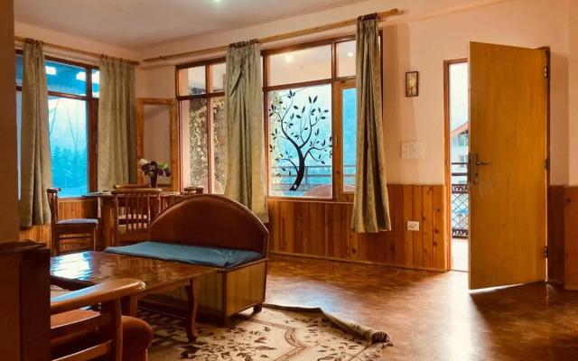 Indraprastha Cottage | Rooms & Caretaker