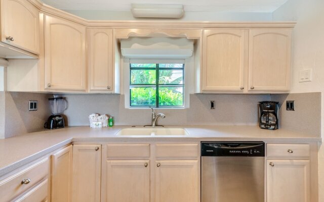 Seaside Sonata by Vtrips