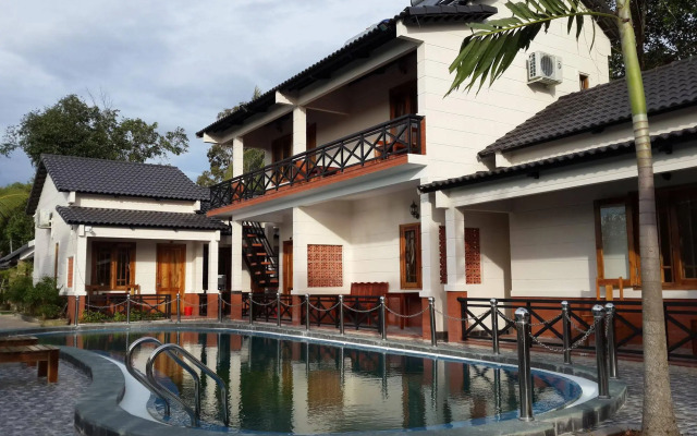 Nhat Huy Bungalow