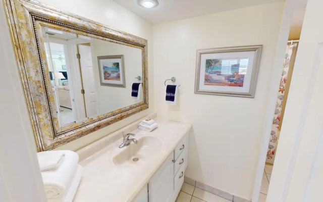 Beach House 602a 2 Bedroom Condo