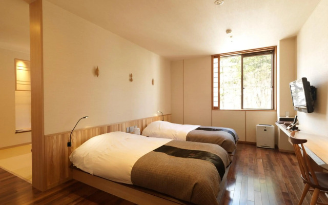 Niseko Konbu Onsen Tsuruga Besso Moku No Sho