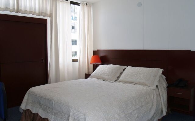 Hotel Lourdes Plaza