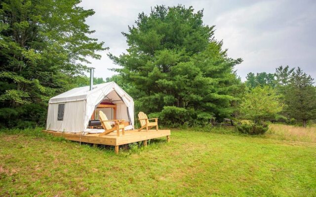 Tentrr - Pleasant Valley Maplecroft Camp-Campsite