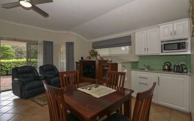 The Good Life Bed & Breakfast