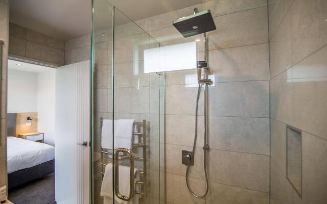 Te Anau Deluxe Apartments
